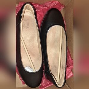 Naturalizer Women's Flexy Round Toe Ballet Flat shoe NEW OTHER: never worn 10W